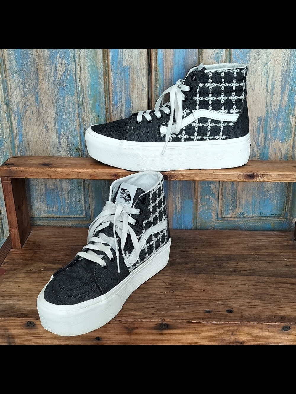Awesome VANS; Platform High Tops; Charcoal Gray w/ Embroidered Eyelet; Sz 8